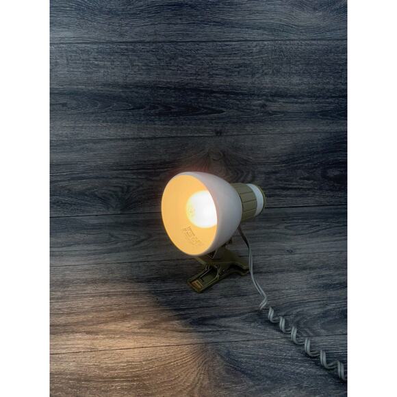 Vintage LEDU Drafting Clamp Desk Lamp White & Cream Clip On - Picture 6 of 7